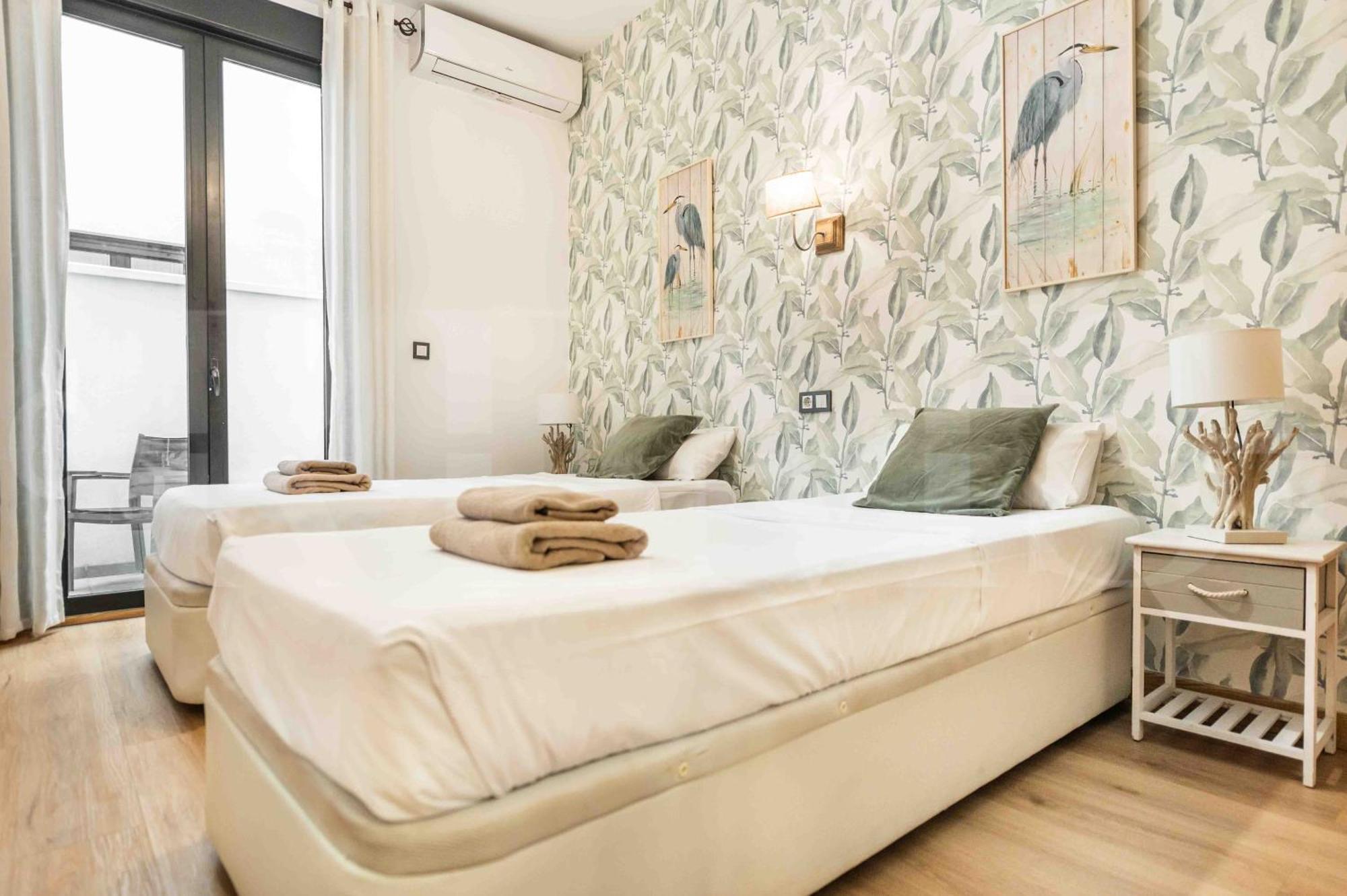 3Br Apartment With Parking And Patio In The Center By Rems Màlaga Exteriér fotografie